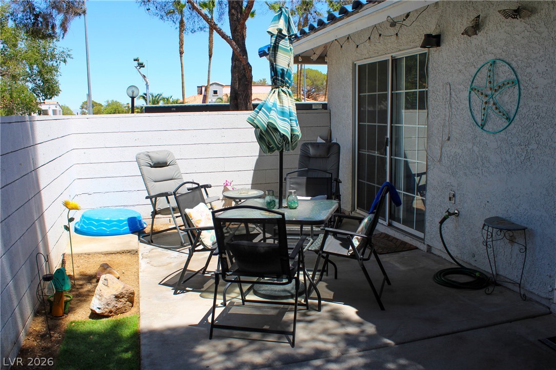 2121 Twickenham Place B Las Vegas NV 89108