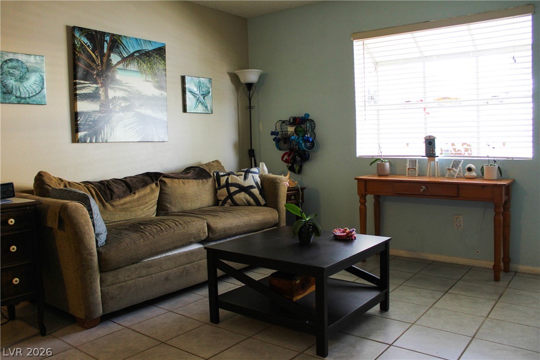 2121 Twickenham Place B Las Vegas NV 89108