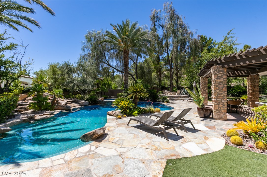 21 Olympia Hills Circle Las Vegas NV 89141