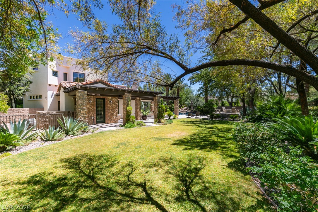 21 Olympia Hills Circle Las Vegas NV 89141
