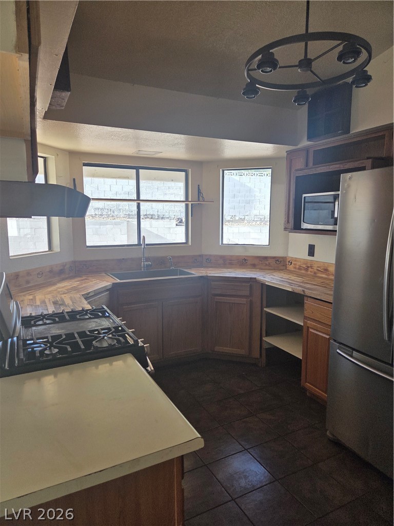 163 Emden Drive Henderson NV 89015