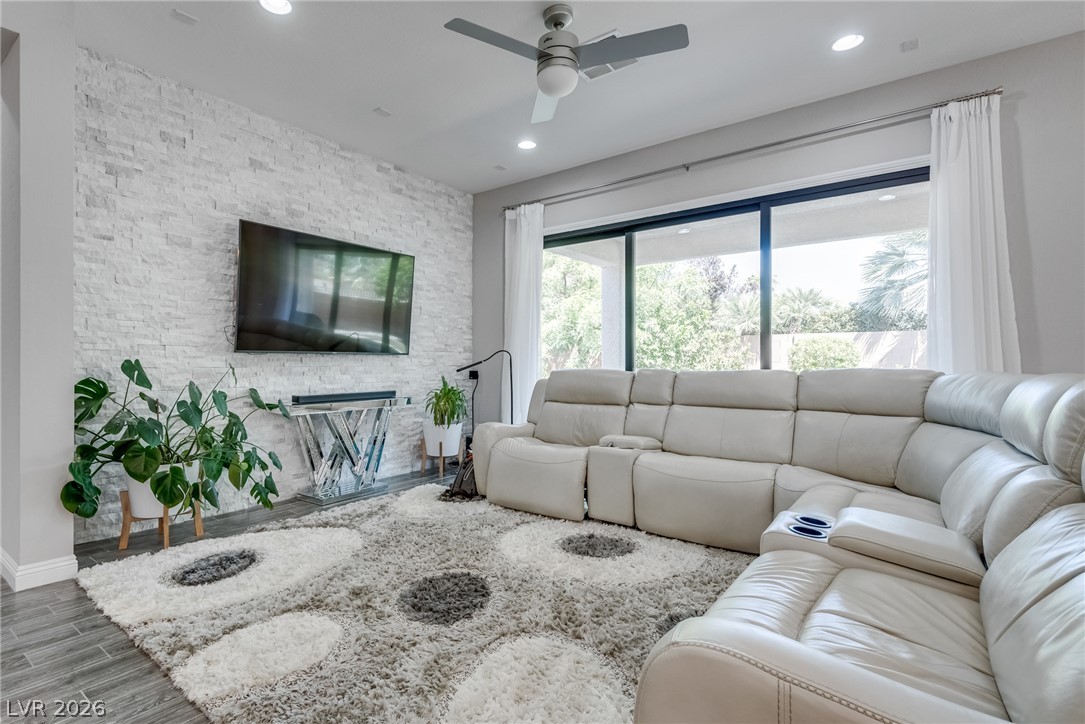 5796 Yellow Ridge Avenue Las Vegas NV 89131