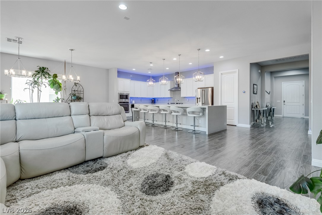 5796 Yellow Ridge Avenue Las Vegas NV 89131