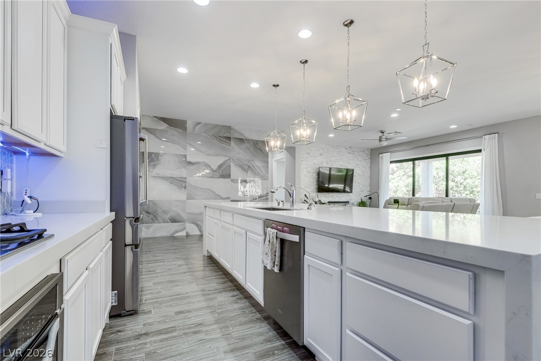 5796 Yellow Ridge Avenue Las Vegas NV 89131