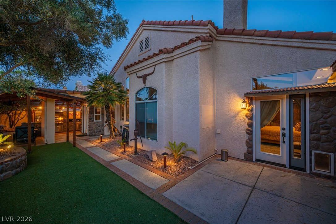 9412 Cedar Heights Avenue Las Vegas NV 89134