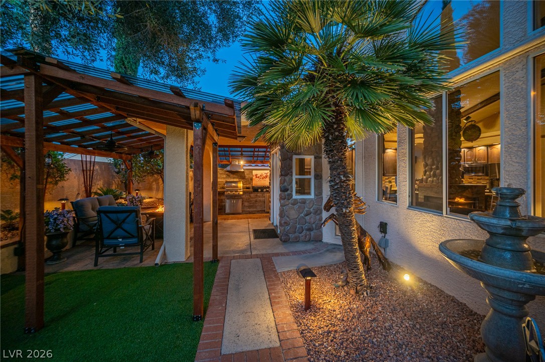 9412 Cedar Heights Avenue Las Vegas NV 89134