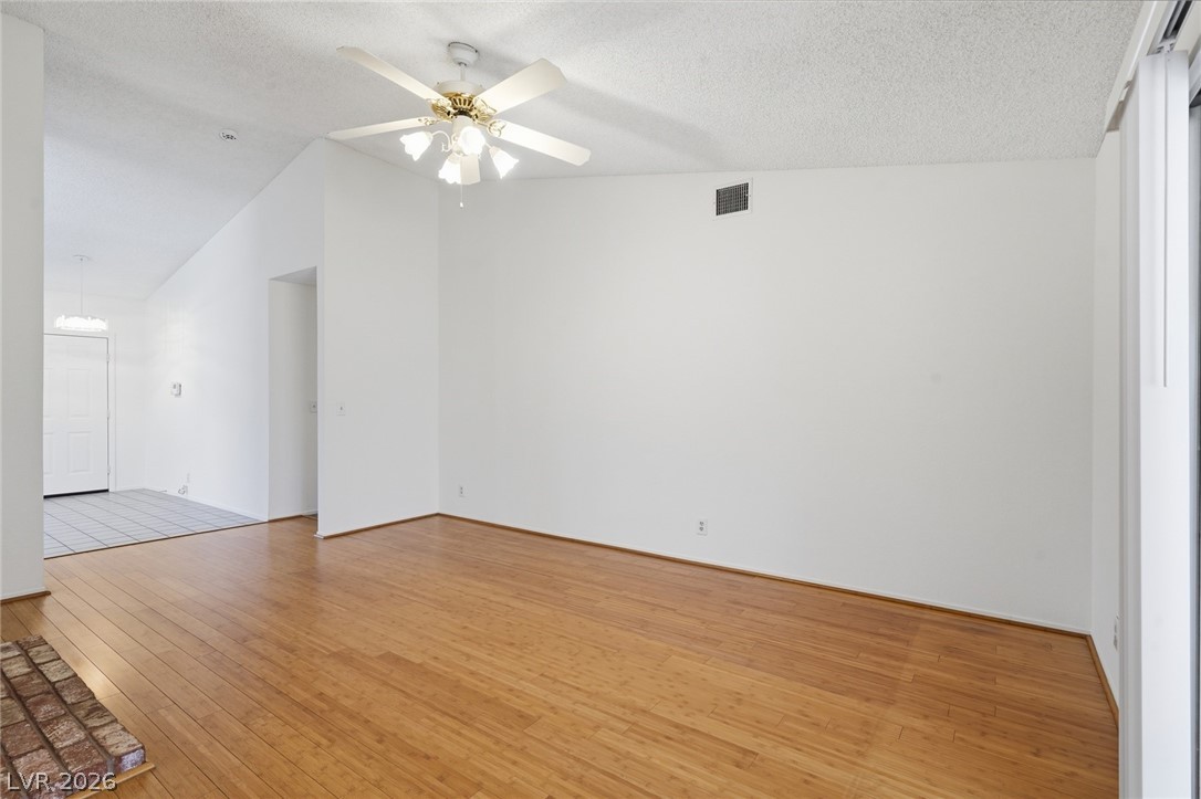 3004 Olivegrove Street Las Vegas NV 89108
