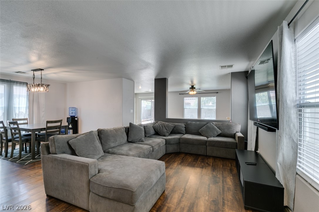 9557 Green Spruce Street Las Vegas NV 89123