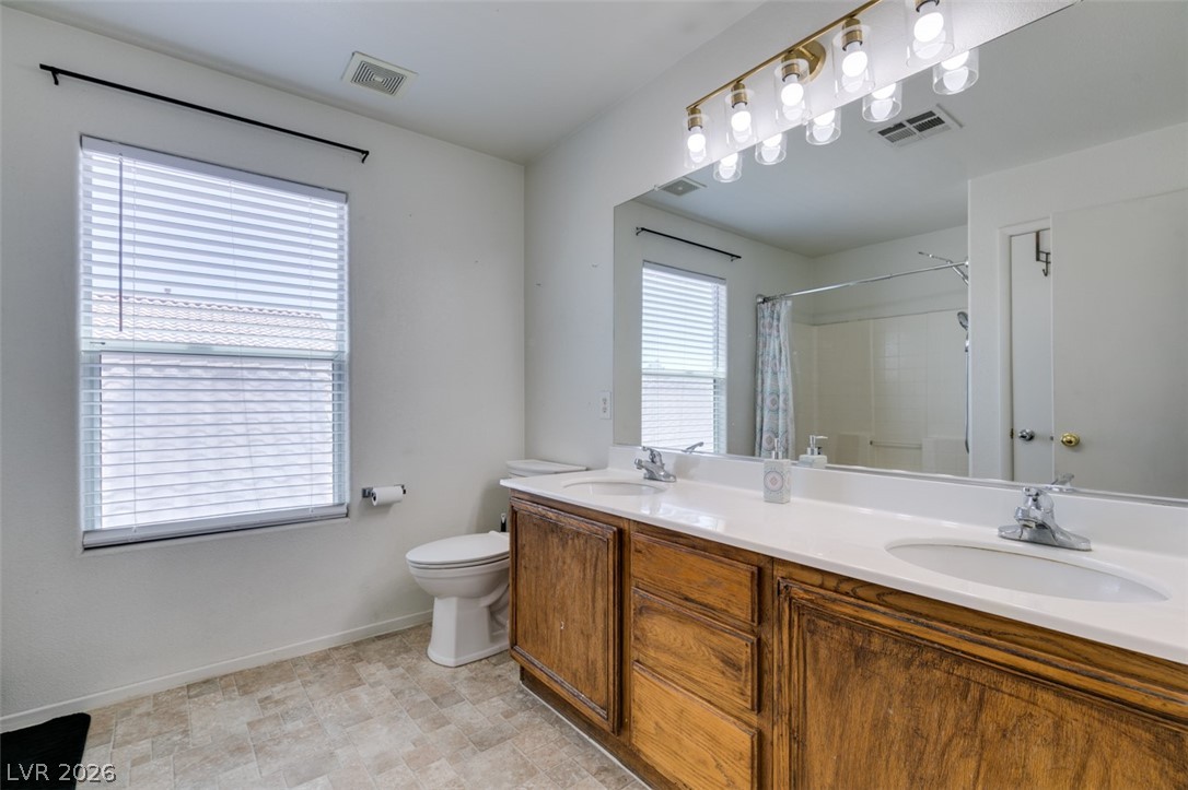 9557 Green Spruce Street Las Vegas NV 89123