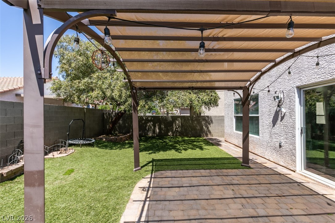 9557 Green Spruce Street Las Vegas NV 89123