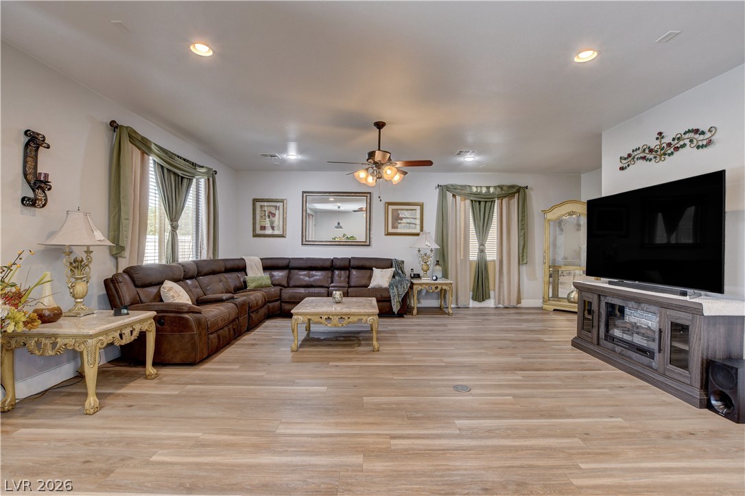 230 Pivot Avenue North Las Vegas NV 89031