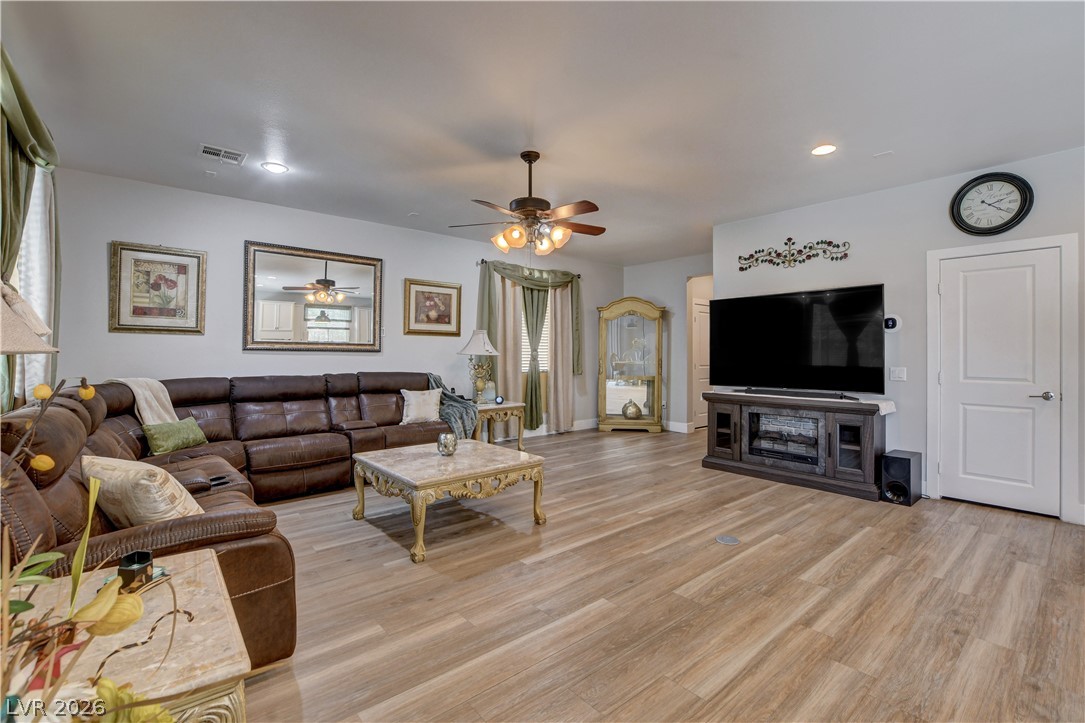 230 Pivot Avenue North Las Vegas NV 89031