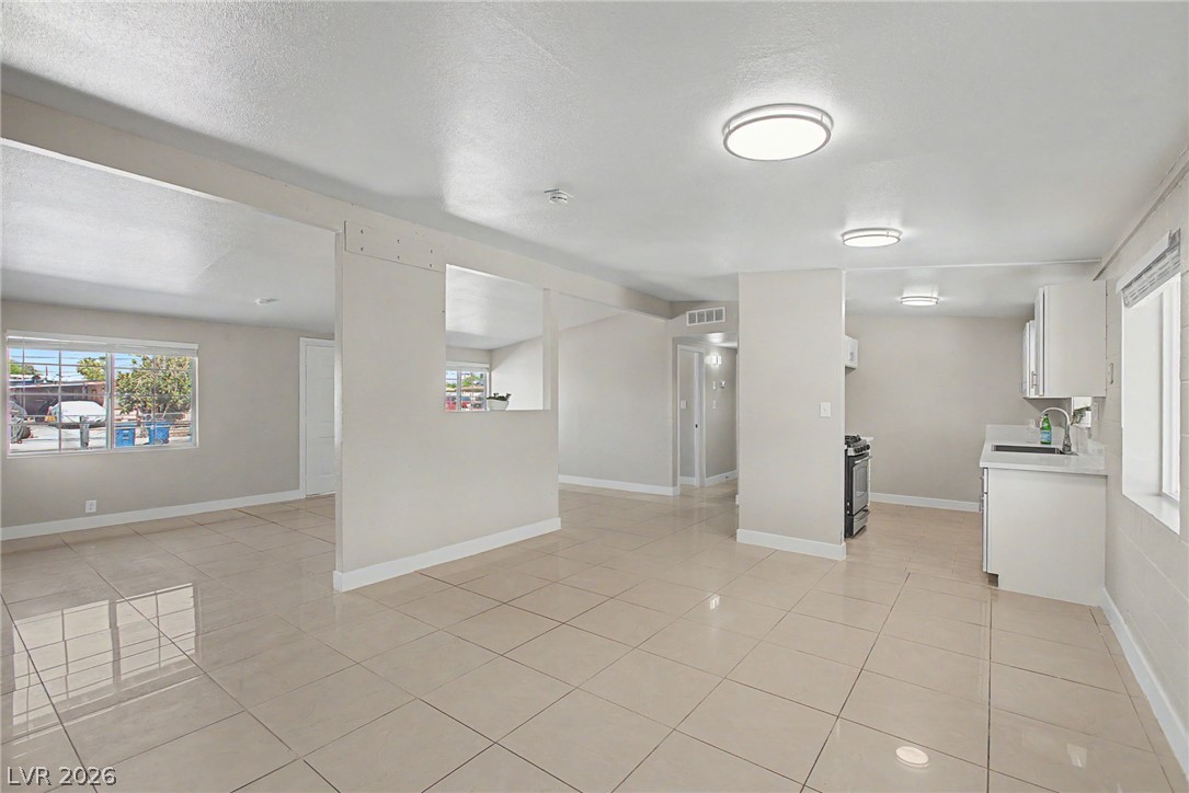 1704 James Street North Las Vegas NV 89030