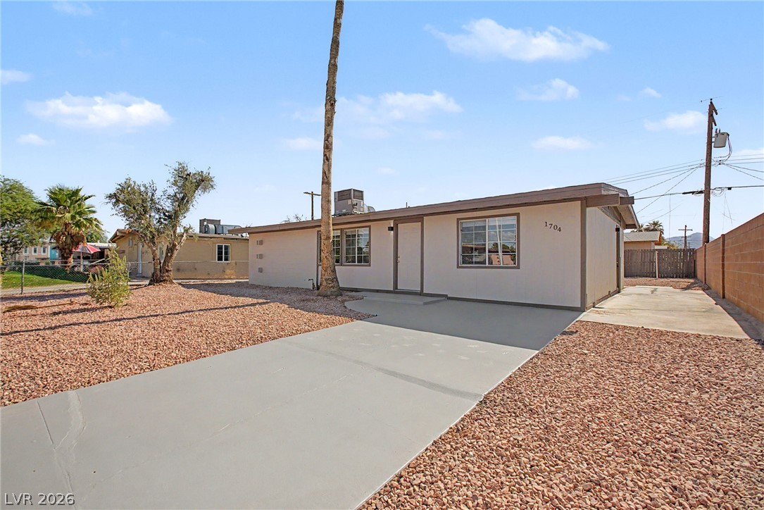 1704 James Street North Las Vegas NV 89030
