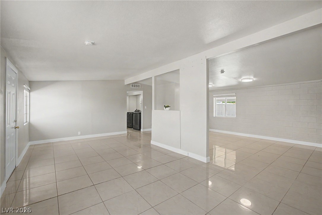 1704 James Street North Las Vegas NV 89030
