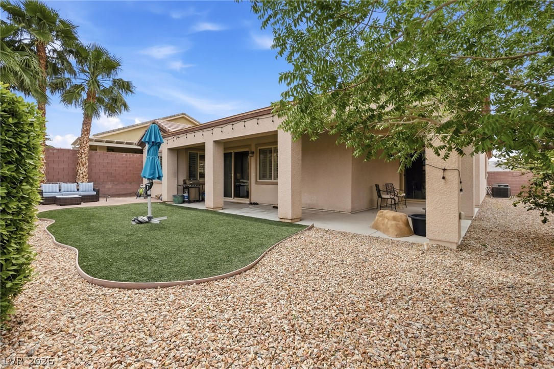 2682 Paris Amour Street Henderson NV 89044