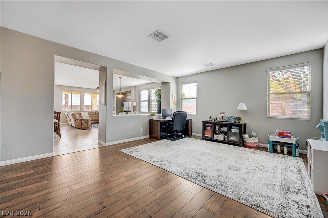 1863 Gentle Dawn Avenue North Las Vegas NV 89084