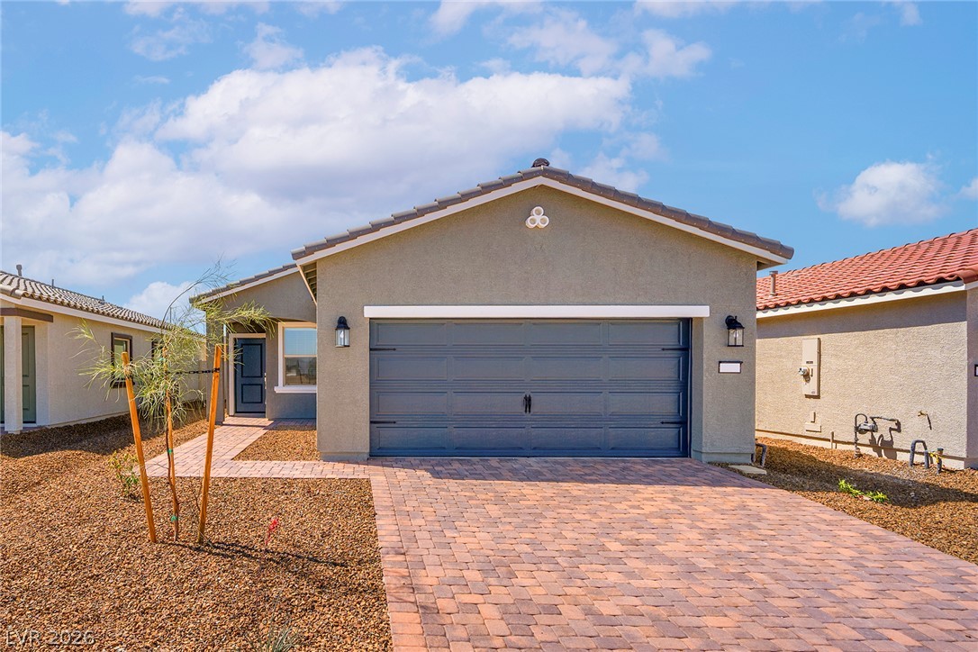6745 Magnolia River Avenue Las Vegas NV 89156
