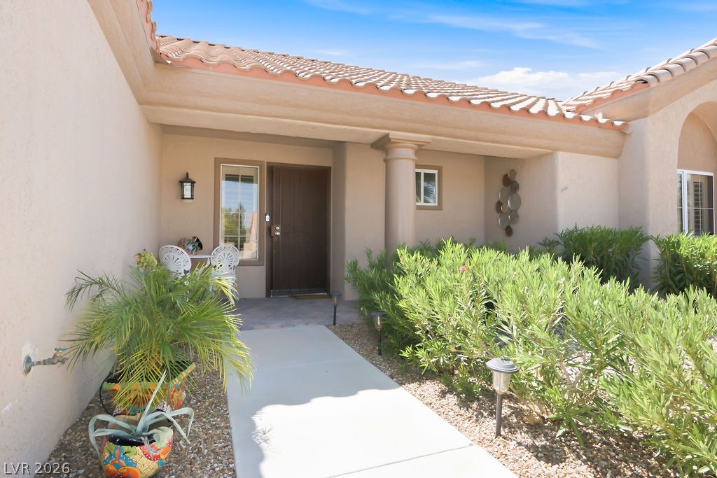 2521 Silverton Drive Las Vegas NV 89134