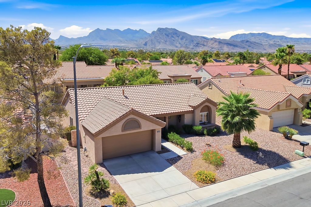 2521 Silverton Drive Las Vegas NV 89134