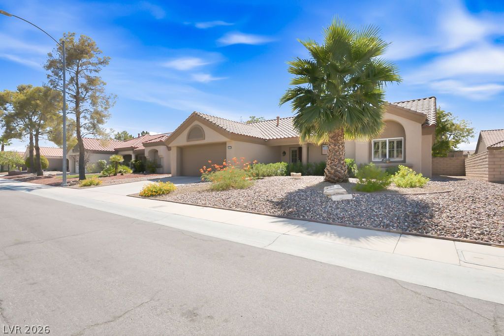 2521 Silverton Drive Las Vegas NV 89134