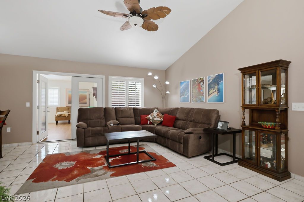 2521 Silverton Drive Las Vegas NV 89134