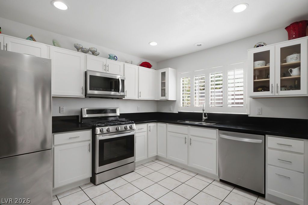 2521 Silverton Drive Las Vegas NV 89134