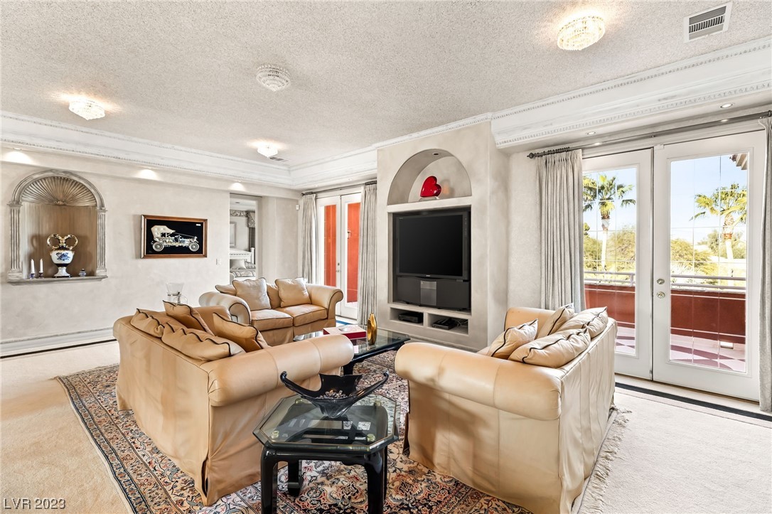 2200 Purple Majesty Court Las Vegas NV 89117