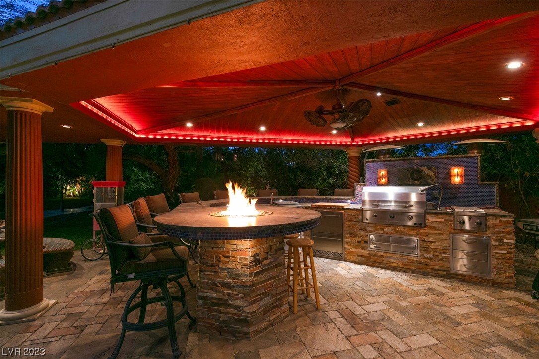 2200 Purple Majesty Court Las Vegas NV 89117