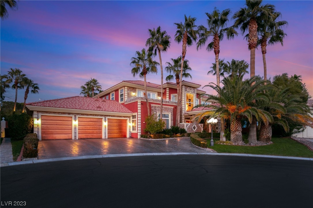 2200 Purple Majesty Court Las Vegas NV 89117