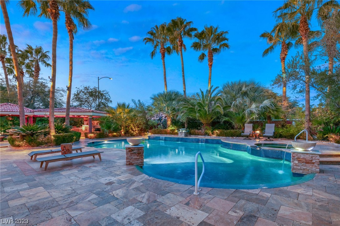 2200 Purple Majesty Court Las Vegas NV 89117