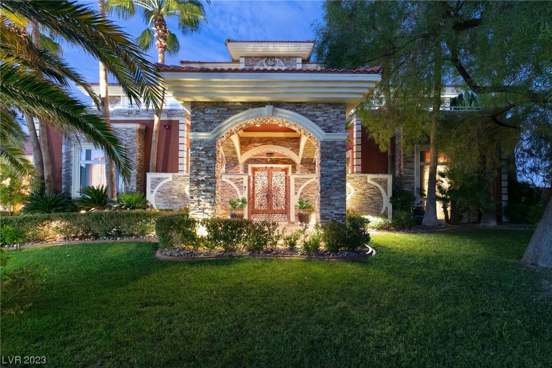 2200 Purple Majesty Court Las Vegas NV 89117