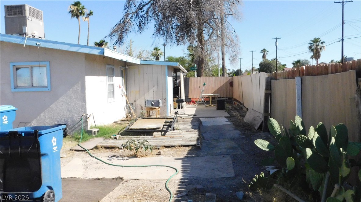 4316 Las Lomas Avenue Las Vegas NV 89102