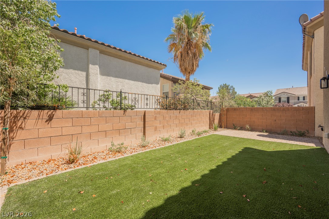 516 Shewsbury Avenue Las Vegas NV 89178