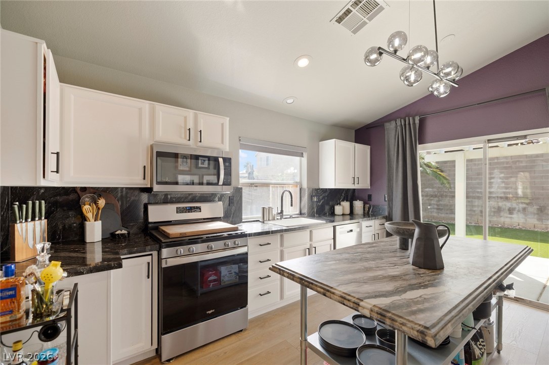 3561 Unique Way Las Vegas NV 89129