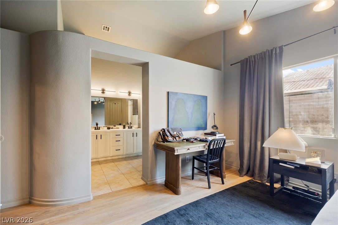 3561 Unique Way Las Vegas NV 89129