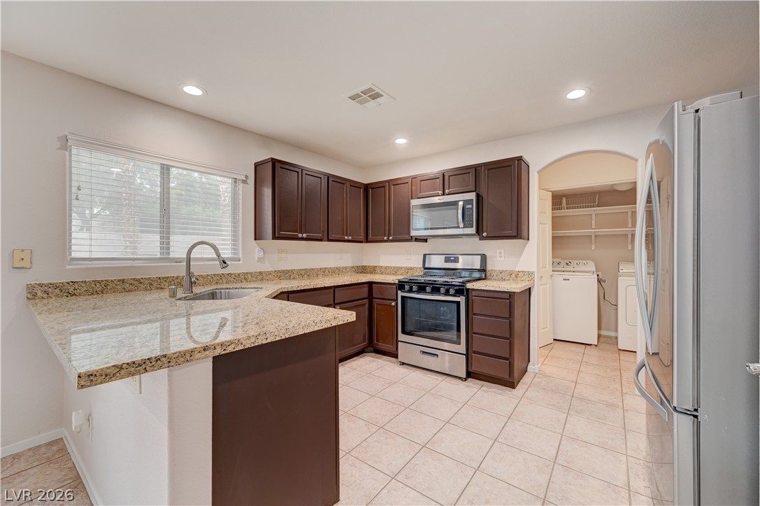 8117 Jade Harbor Court Las Vegas NV 89143