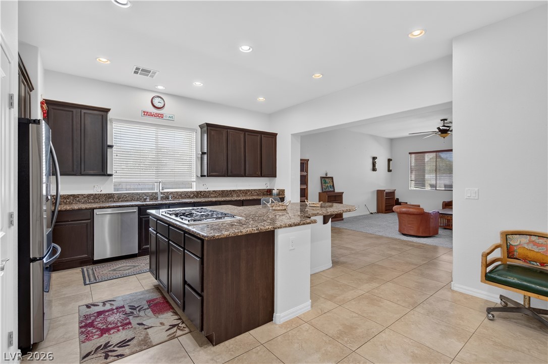 8618 Amber Autumn Street Las Vegas NV 89131