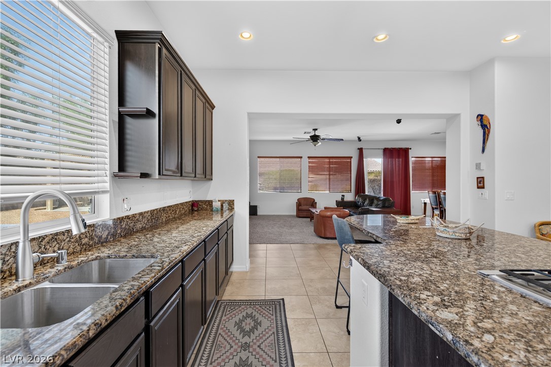 8618 Amber Autumn Street Las Vegas NV 89131