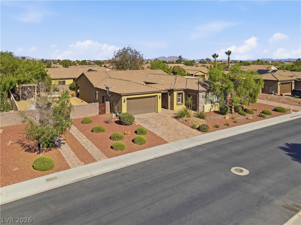 8618 Amber Autumn Street Las Vegas NV 89131