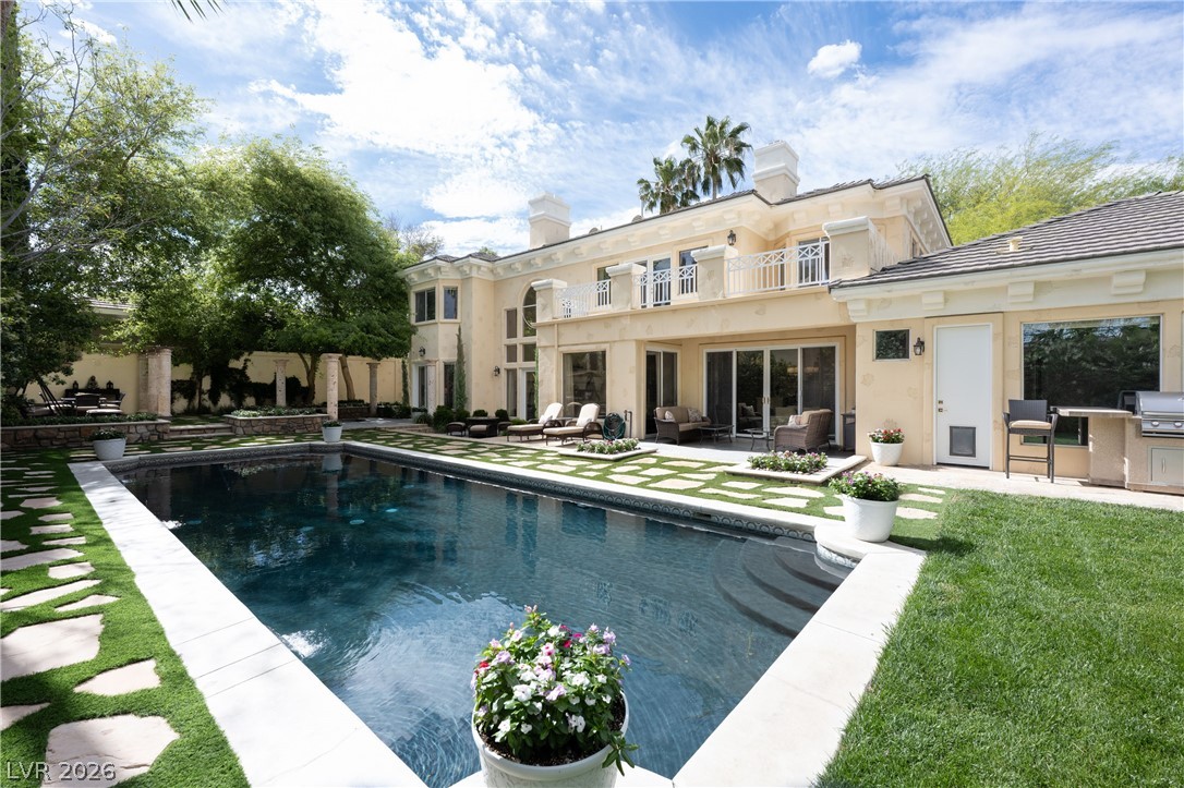 9209 Eagle Hills Drive Las Vegas NV 89134