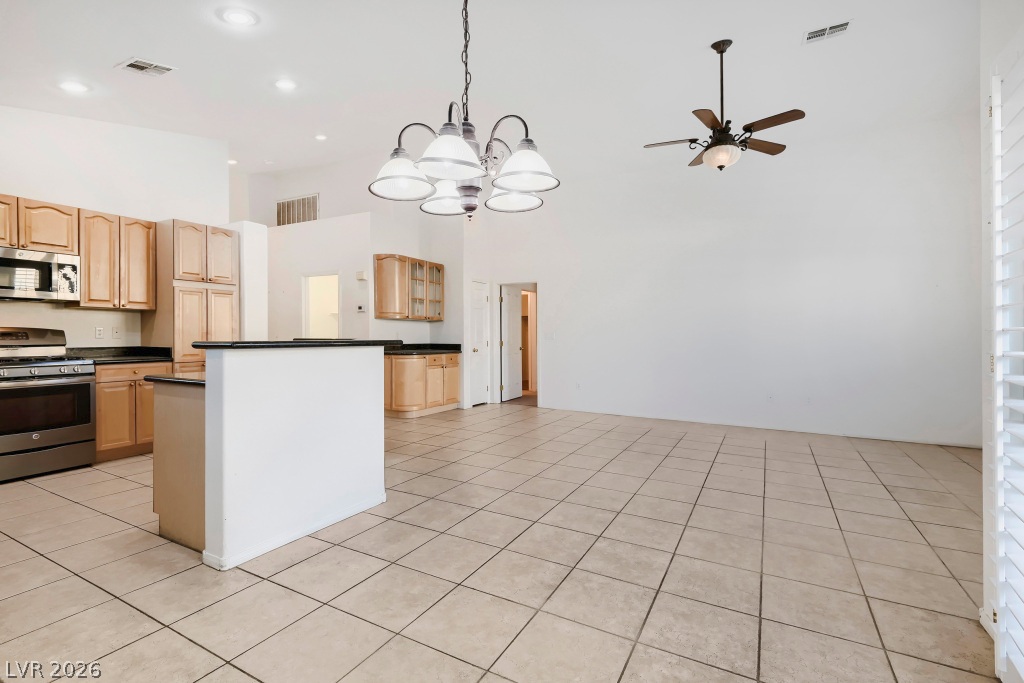 6729 Quarterhorse Lane Las Vegas NV 89148