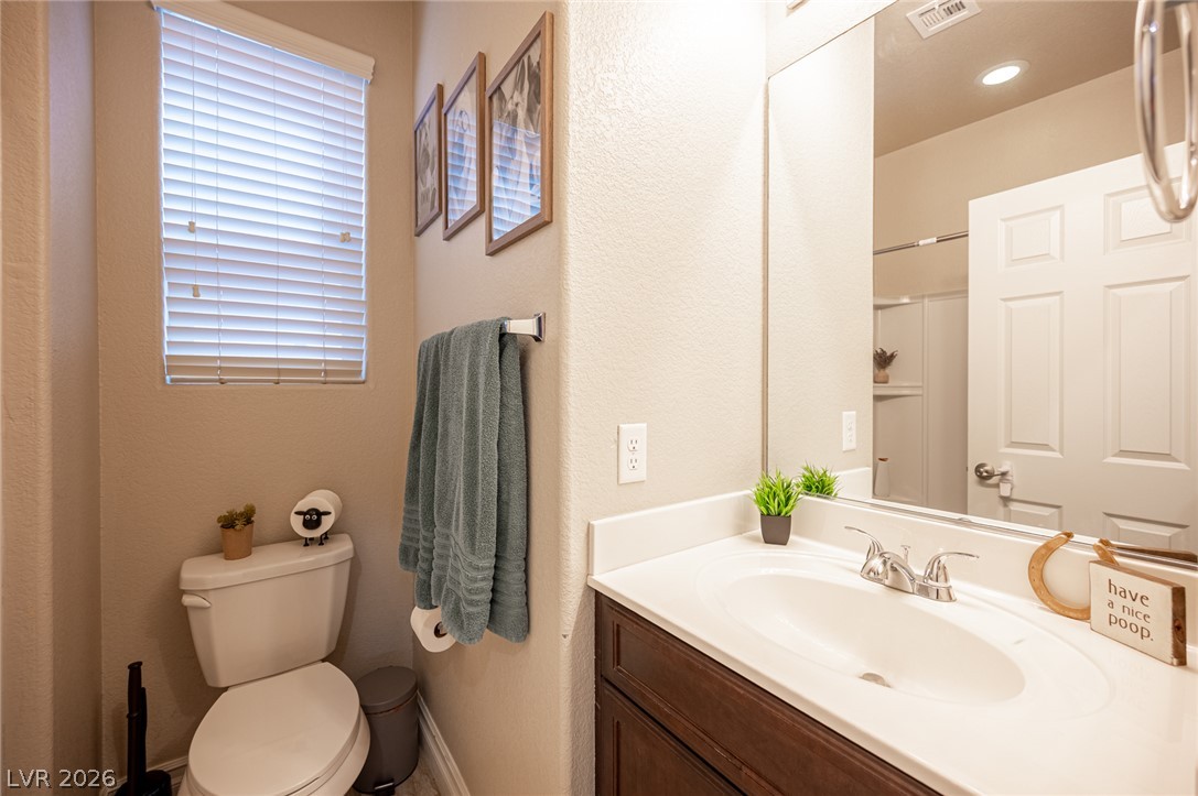 7056 Thistle Ridge Street Las Vegas NV 89166