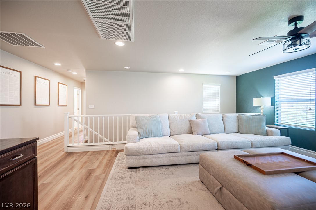 7056 Thistle Ridge Street Las Vegas NV 89166