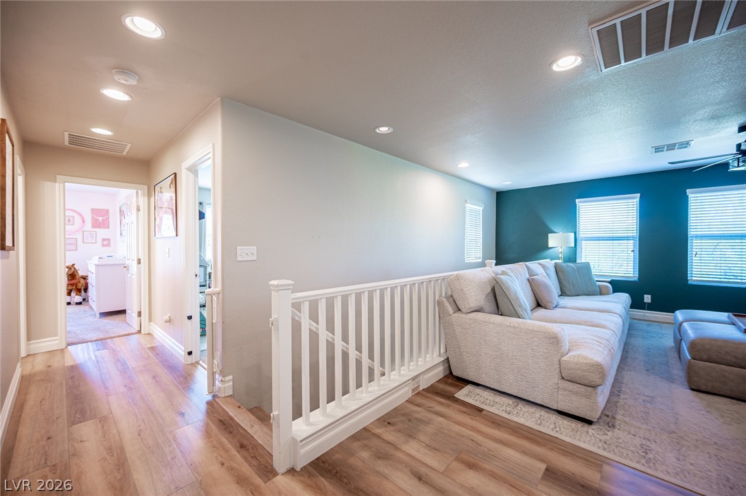 7056 Thistle Ridge Street Las Vegas NV 89166