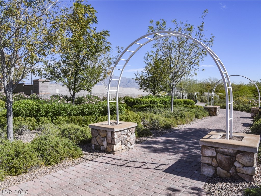 7056 Thistle Ridge Street Las Vegas NV 89166