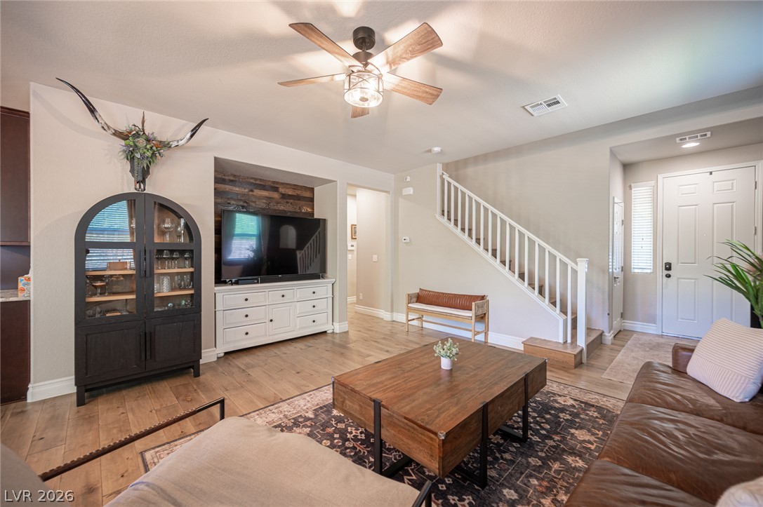 7056 Thistle Ridge Street Las Vegas NV 89166