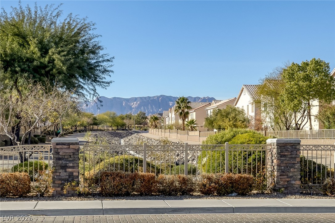 8725 Traveling Breeze Avenue 102 Las Vegas NV 89178