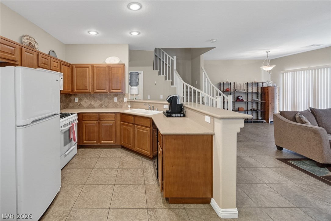 8725 Traveling Breeze Avenue 102 Las Vegas NV 89178