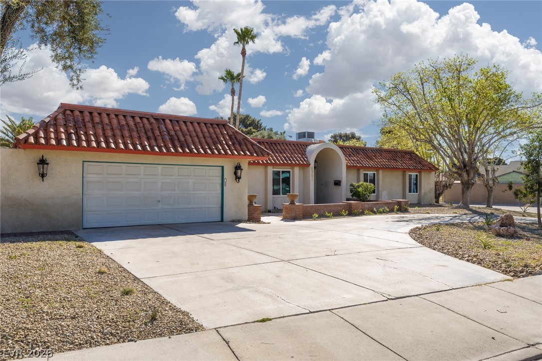 4201 Greenhill Drive Las Vegas NV 89121